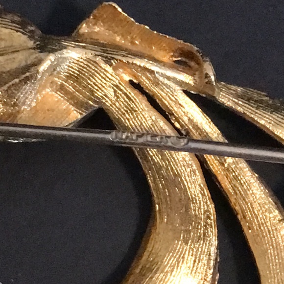 Vintage Napier pin brooch - Picture 4 of 5